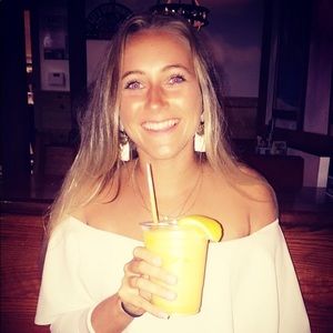 Meet your Posher, Beth